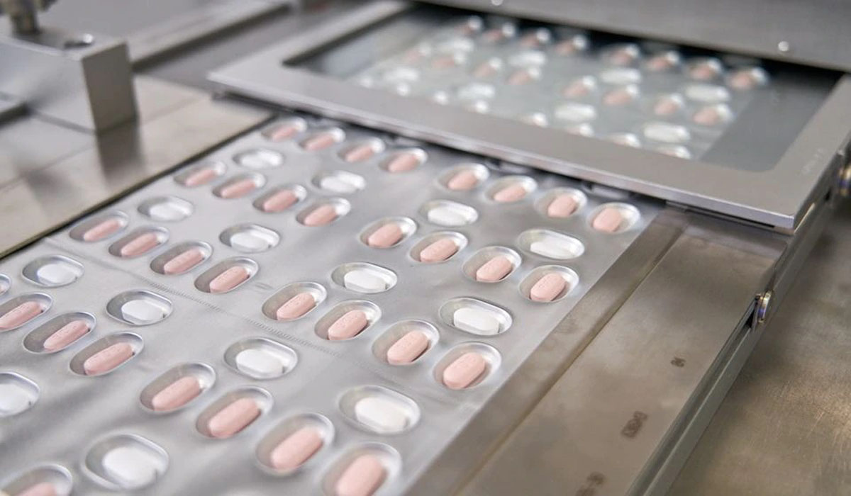 Pfizer to allow generic versions of its COVID pill in 95 countries